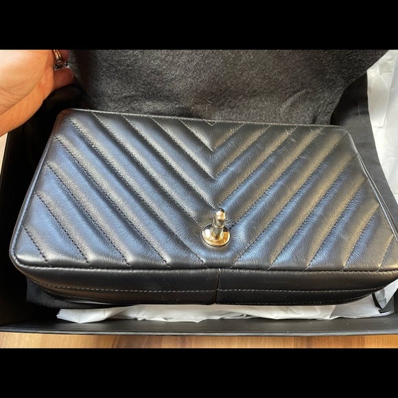 Chanel statement flap - Picture 10 of 16